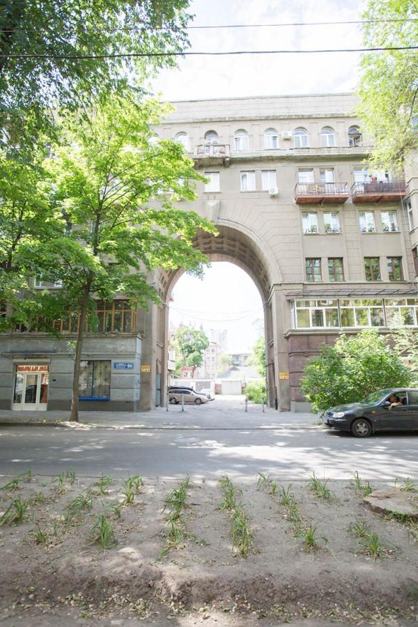 New Studio, Metro Yaroslava Mudroho And Universytet - Chernyshevska Str 95-3 Charkov Exteriér fotografie